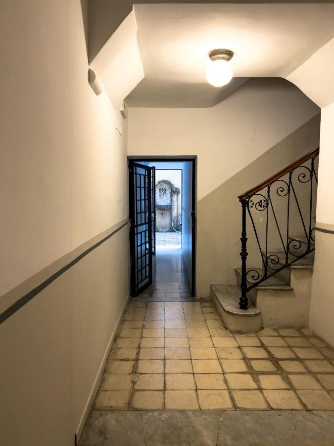 Irex Popolo Square Private Apartment روما المظهر الخارجي الصورة